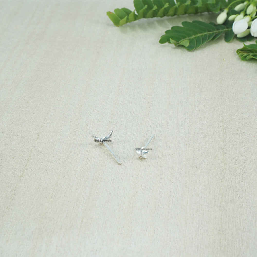 Moon and Star Sterling Silver Earrings 01031